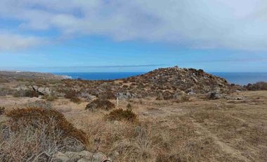 Vendo parcela frente al mar
