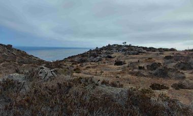 Vendo parcela frente al mar