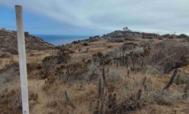 Vendo parcela frente al mar