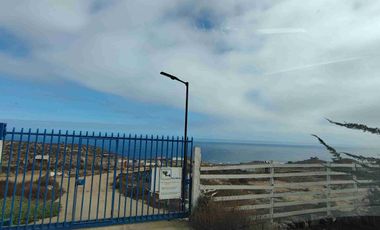 Vendo parcela frente al mar