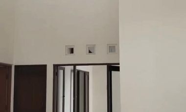 Disewakan Rumah Rapih Sutera Flamboyan Siap Huni