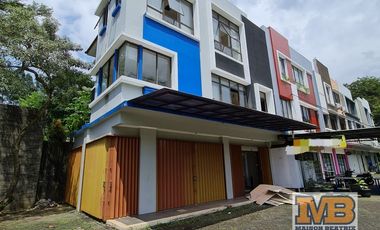 DISEWAKAN RUKO 2 MUKA, DEPAN RUKO BELAKANG RUMAH HANYA ADA DI THE GREEN - BSD
