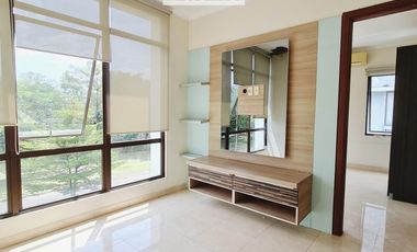 DISEWAKAN RUKO 2 MUKA, DEPAN RUKO BELAKANG RUMAH HANYA ADA DI THE GREEN - BSD