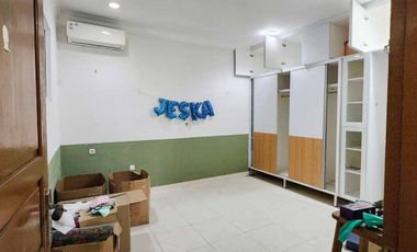 Rumah Puri Indah, Kembangan, 8x20 m², 2.5 Lt, SHM