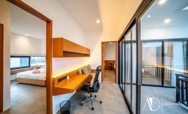 FREEHOLD | MODERN 3-BEDROOM VILLA WITH ROOFTOP RICE FIELD VIEWS - CANGGU