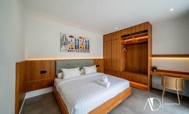 FREEHOLD | MODERN 3-BEDROOM VILLA WITH ROOFTOP RICE FIELD VIEWS - CANGGU