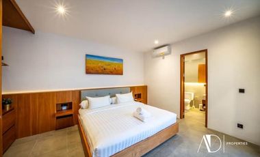 FREEHOLD | MODERN 3-BEDROOM VILLA WITH ROOFTOP RICE FIELD VIEWS - CANGGU