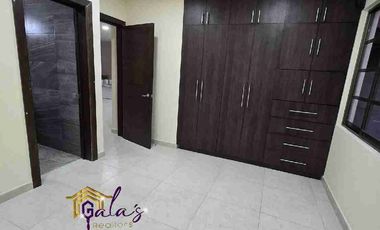 CASA REMODELADA CON HAB Y BAÑO COMPLETO EN PLANTA BAJA!!