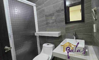 CASA REMODELADA CON HAB Y BAÑO COMPLETO EN PLANTA BAJA!!