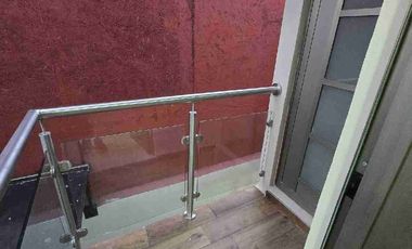 CASA REMODELADA CON HAB Y BAÑO COMPLETO EN PLANTA BAJA!!