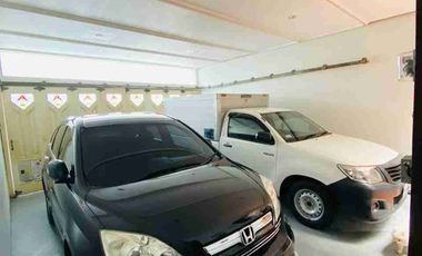 Dijual Istana Dharmahusada Indah Raya