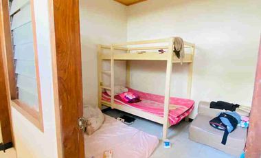 Dijual Istana Dharmahusada Indah Raya