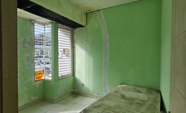 Di Jual Rumah Strategis di Aversa Park Citra Gran