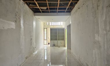 Di Jual Rumah Strategis di Aversa Park Citra Gran