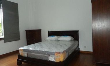 Disewa Rumah Cantik Mewah Dalam Townhouse, Pakai Kolam Renang, Area Tenang dan Elite Bangka Jakarta Selatan