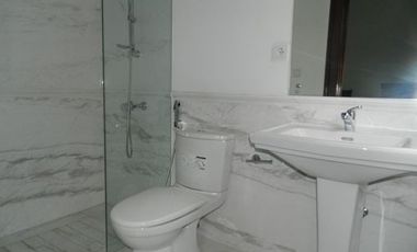 Disewa Rumah Cantik Mewah Dalam Townhouse, Pakai Kolam Renang, Area Tenang dan Elite Bangka Jakarta Selatan