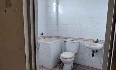 DiJual Ruko 3 Lantai Lokasi Ramai Dalam Kawasan Bisnis Komersial Jembatan Besi Tambora