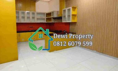 DISEWAKAN VILLA CEMARA ASRI JALAN VIOLET