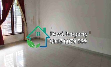 DISEWAKAN VILLA CEMARA ASRI JALAN VIOLET