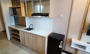 JUAL/SEWA STUDIO FURNIS LENGKAP APARTEMEN AMOR PAKUWON CITY