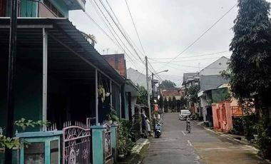 Dijual Rumah 2 lt dlm perumahan di Randuacir Salatiga