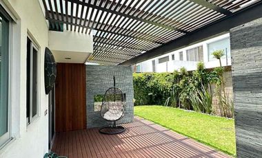 Casa en Renta/Venta en Lomas de Angelópolis, Cluster 444