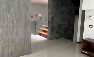 Casa en Renta/Venta en Lomas de Angelópolis, Cluster 444