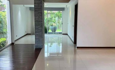 Casa en Renta/Venta en Lomas de Angelópolis, Cluster 444