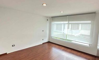 Casa en Renta/Venta en Lomas de Angelópolis, Cluster 444