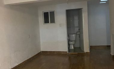 RENTA DE CASA CERCA DEL CENTRO DE TOLUCA Y FACIL SALIDA A LA CIUDAD DE MEXICO