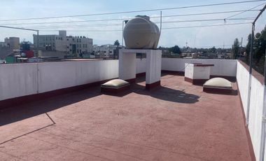 RENTA DE CASA CERCA DEL CENTRO DE TOLUCA Y FACIL SALIDA A LA CIUDAD DE MEXICO