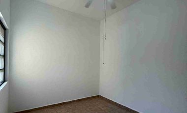 Casa en renta. Fracc. Lomalinda, Privada Cencali, Tabasco 2000. Villahermosa. Tabasco