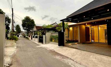 Rumah Baru Mewah Luas Purwomartani