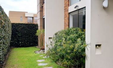 Espectacular casa campestre en Cajica Cundinamarca.VENPERMUTO Por Propiedad en Cartagena