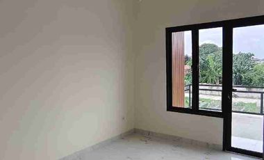 Townhouse di Timur Jakarta