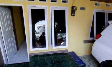 Rumah komplek Tarok indah permai, Padang