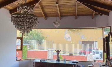 CUMBAYA CERCA AL  SCALA; CONFORTABLE CASA DE ARRIENDO