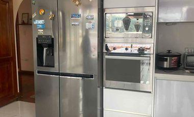 CUMBAYA CERCA AL  SCALA; CONFORTABLE CASA DE ARRIENDO