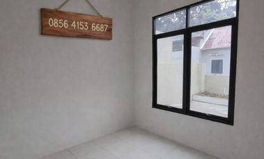 Rumah baru siap huni pakintelan bisa KPR  legalitas komplit bisa KPR DP suka suka