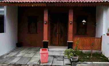 Dijual rumah d'joglo Gajahan cluster Colomadu