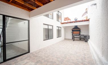 SE VENDE CASA EN COND. DUNAS DEL MAR.