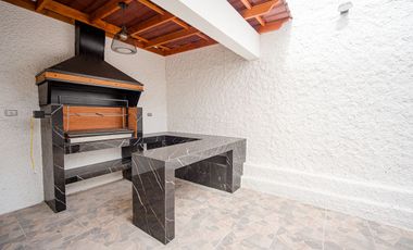 SE VENDE CASA EN COND. DUNAS DEL MAR.