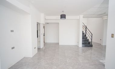 SE VENDE CASA EN COND. DUNAS DEL MAR.