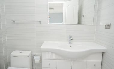 SE VENDE CASA EN COND. DUNAS DEL MAR.