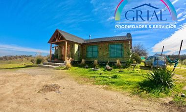 Arriendo Espectacular parcela de 5.200 m² con CASA NUEVA en Comuna La Estrella (O'Higgins).