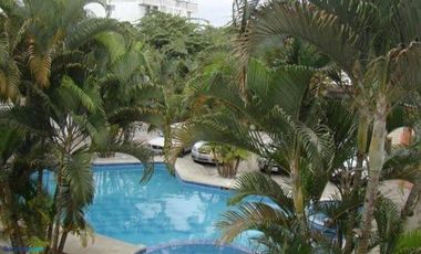 VENTA DE HOTEL EN TONSUPA   A UNA CUADRA DE LA PLAYA..