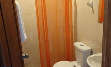 VENTA DE HOTEL EN TONSUPA   A UNA CUADRA DE LA PLAYA..