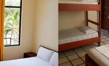 VENTA DE HOTEL EN TONSUPA   A UNA CUADRA DE LA PLAYA..