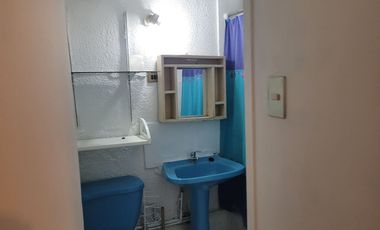 Departamento Entre Teniente Ponce Y Av. Fermín Vivaceta