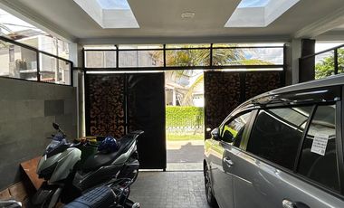 Sewa Rumah Modern 2 Lantai di Sayap Turangga Bandung Kota